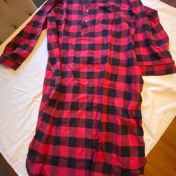 KingSize Red and Black Plaid sleep Shirt - Picture 3 of 8